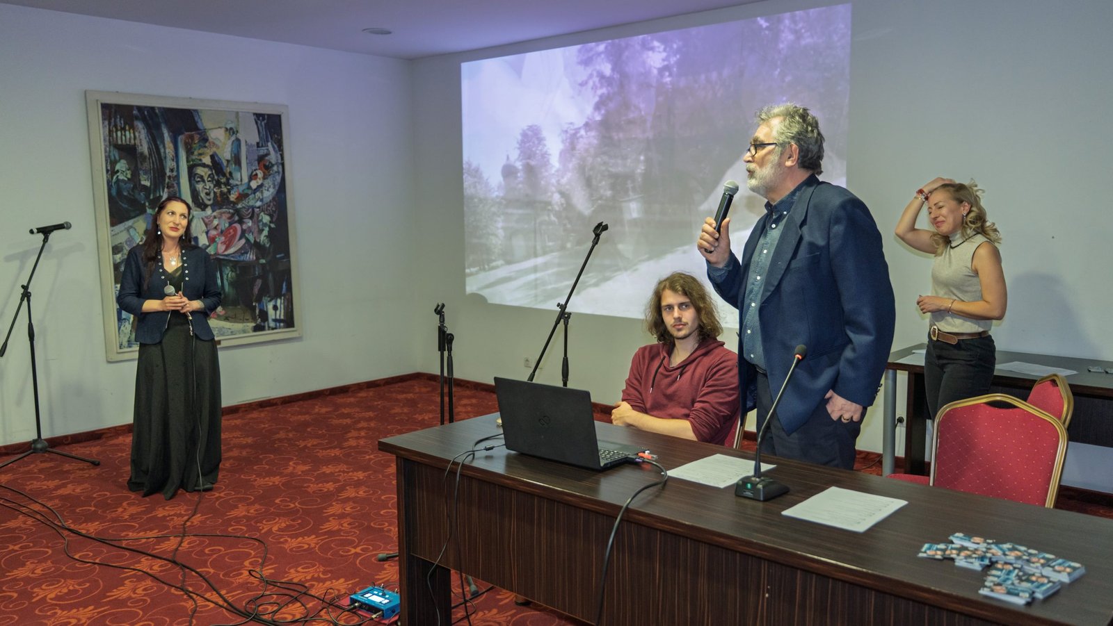 При препълнена зала и огромен интерес премина премиерата на „Китенариум“ в Пловдив